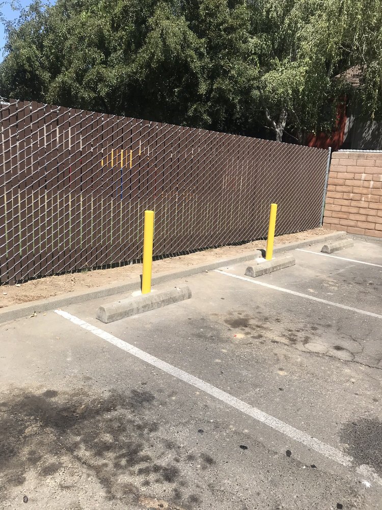 this is a picture of security fence in Folsom, CA